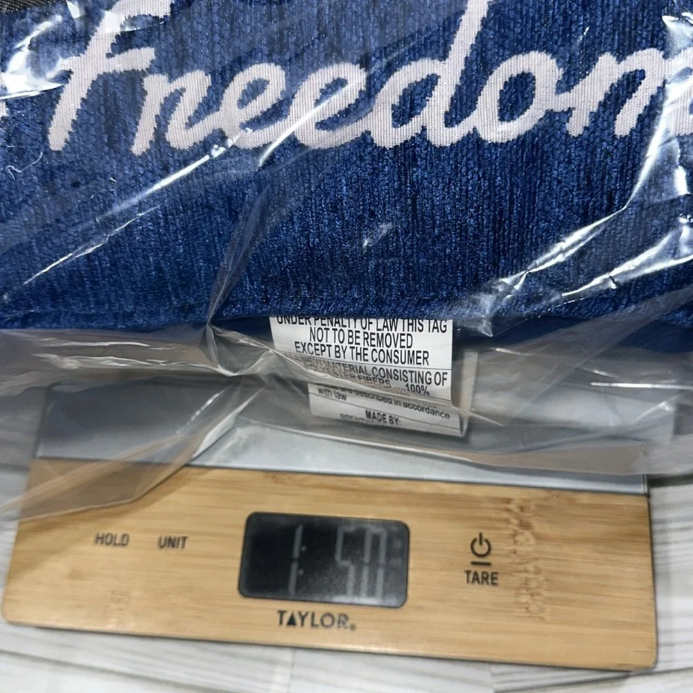 AMERICANA “LET FREEDOM RING” DECORATIVE TROW PILLOW‎ NEW 4th of July